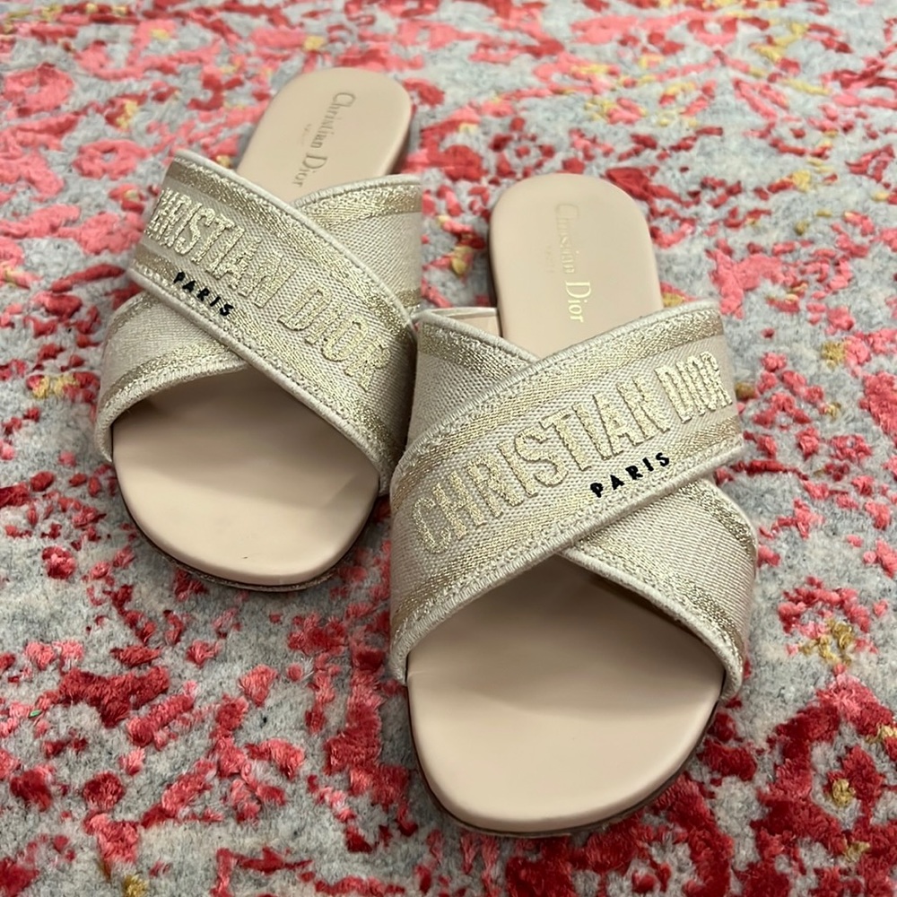 Christian Dior criss cross logo slides